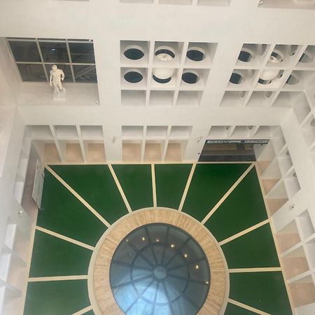 Appartamento Casa Gioia, Tra Palazzo Reale,Lungomare E Monte Echia Napoli Esterno foto